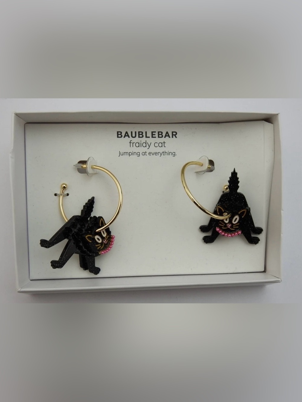 Brand New BaubleBar ‘Fraidy Cat Jumping at everything’ Hoop Halloween Earrings